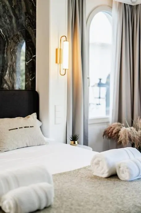 Luxury Apartment In Puerto Banus La Alcazaba Marbella