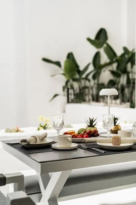 Luxury Apartment In Puerto Banus La Alcazaba Marbella