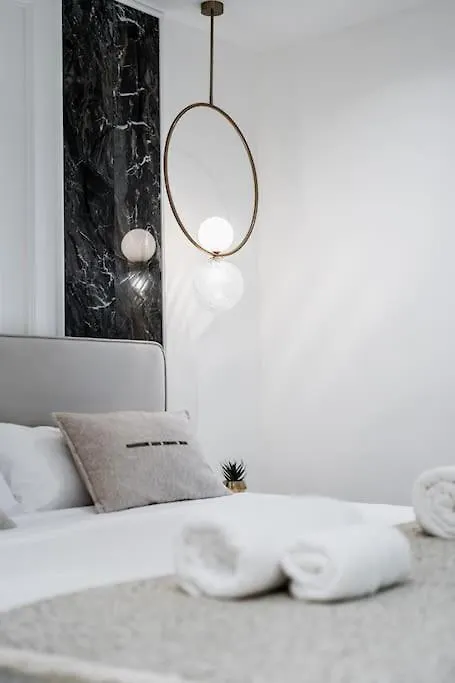 Luxury Apartment In Puerto Banus La Alcazaba Marbella